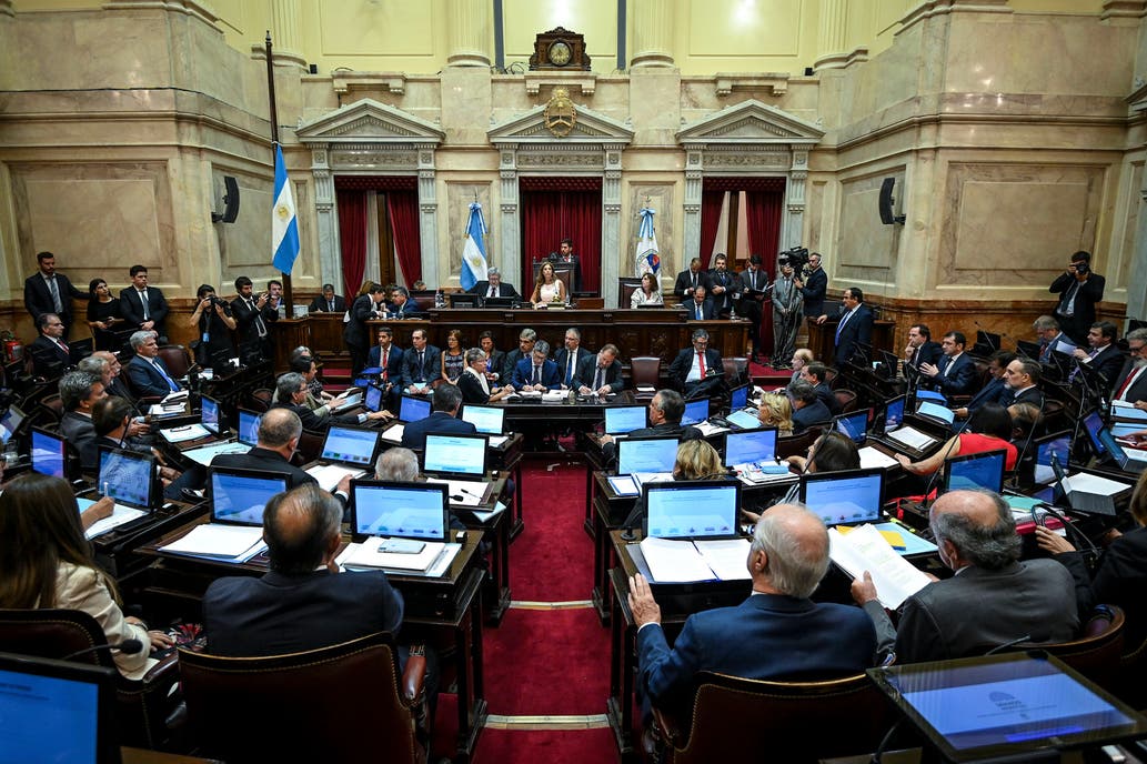El Senado convirtió en ley el proyecto de reestructuración de la deuda