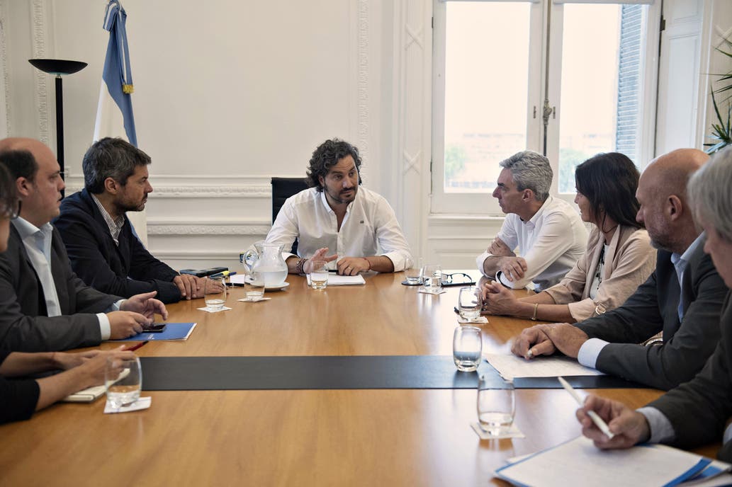 El Gobierno evalúa medidas por el efecto económico del coronavirus