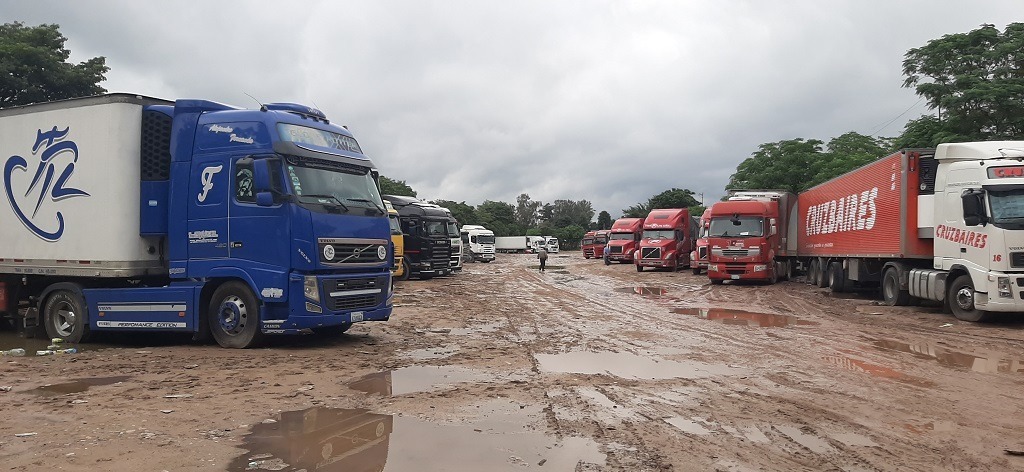 Sergio Sanmillán (Salvador Mazza): «Los camiones siguen cruzando la frontera entre Argentina y Bolivia como siempre»