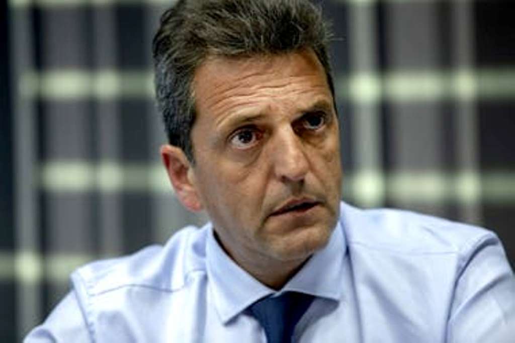 Todos indignados con los $100 mil que dio Massa a cada diputado por el Coronavirus