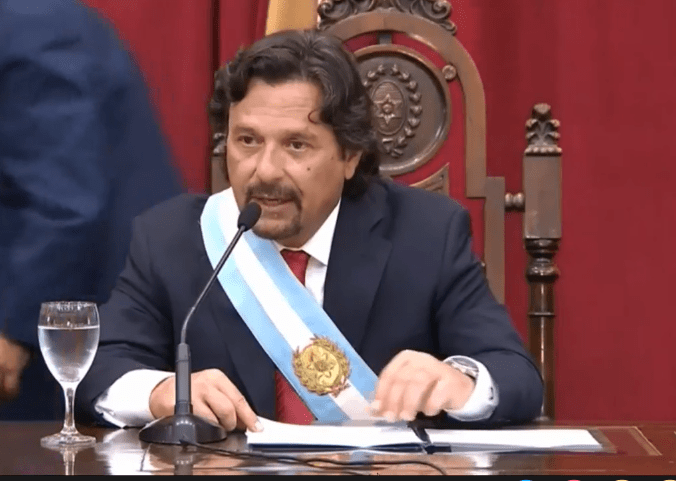 En un marco sanitario y financiero complejo, Sáenz abrirá un nuevo período legislativo – Por: Daniel Salmoral