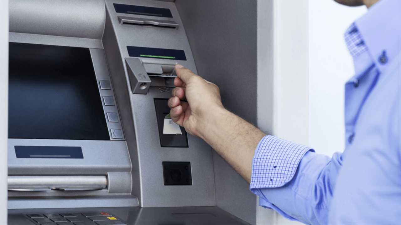 Los empleados de la Ciudad cobrarán sus haberes este viernes