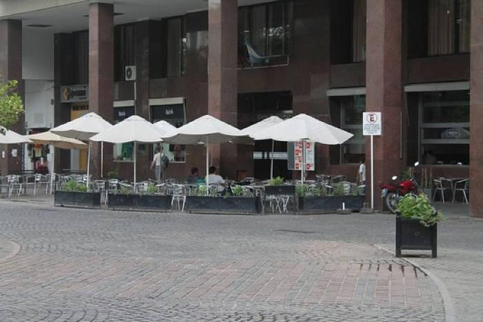 Aseguran que en el Hotel Victoria no hay controles ni medidas sanitarias