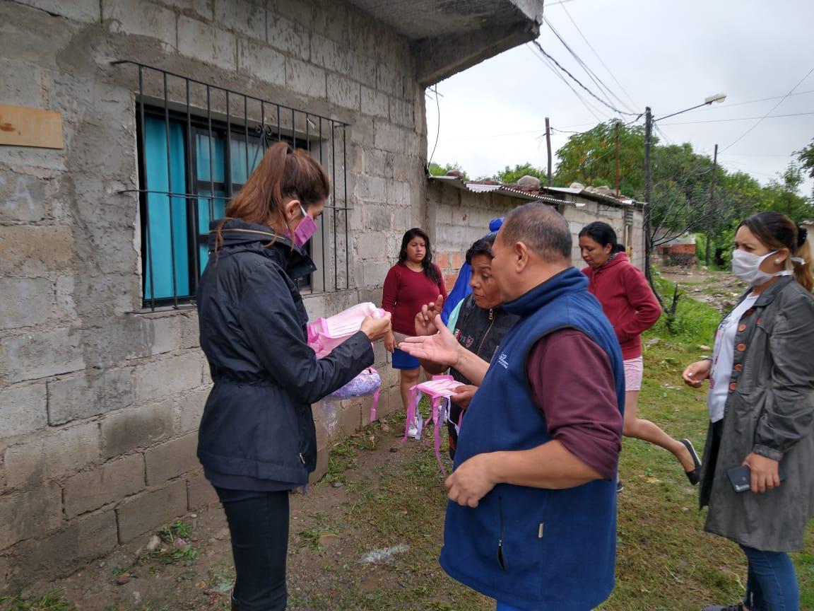 La Intendenta Bettina Romero recorre las zonas afectadas por la tormenta