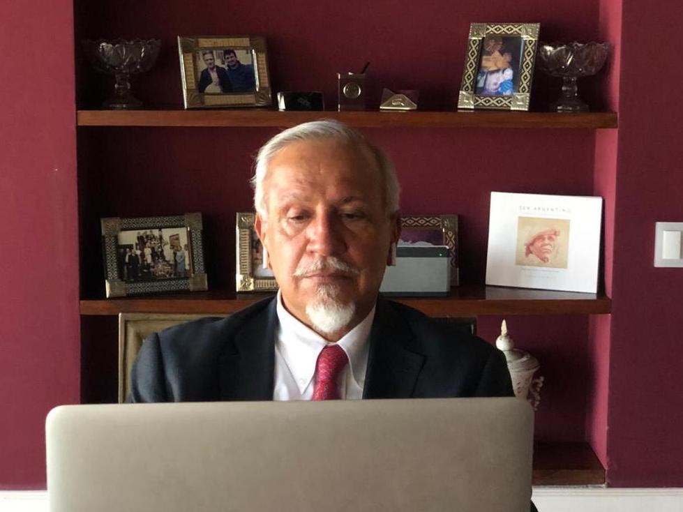 Romero pide un plan para reconstruir la Argentina ante el derrumbe de la economía