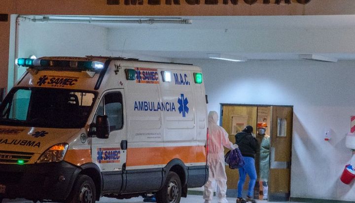 Oficial: 16 trabajadores del hospital Papa Francisco dieron positivos de coronavirus