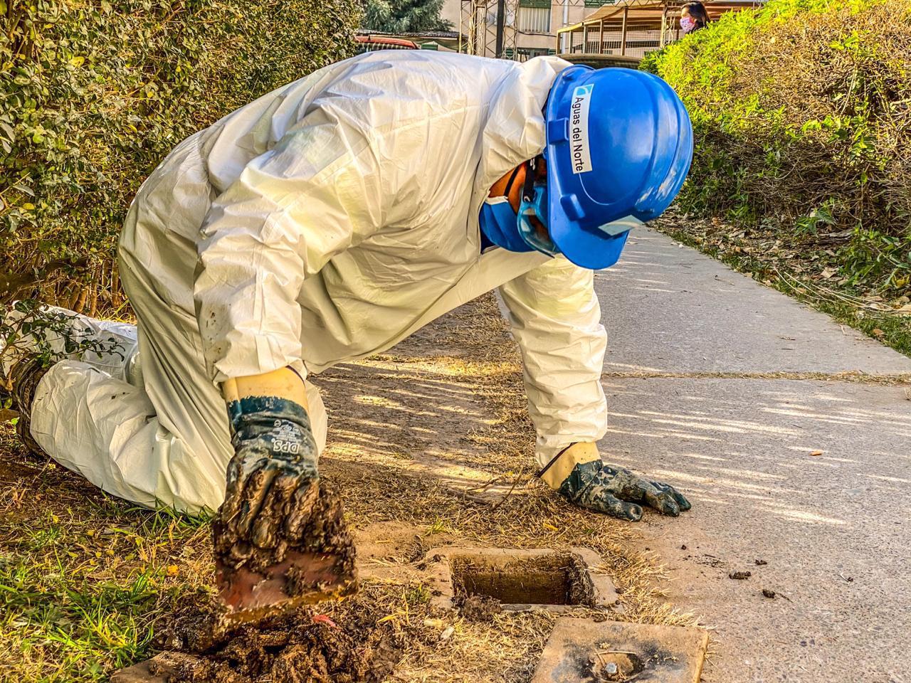 Aguas del Norte avanza en su operativo de redes de cloaca