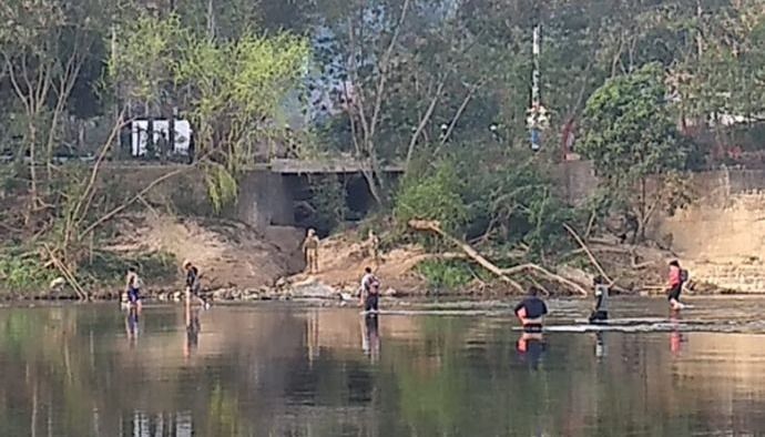 Unos 150 ciudadanos bolivianos intentaron ingresar por el Río Bermejo y los hicieron regresar