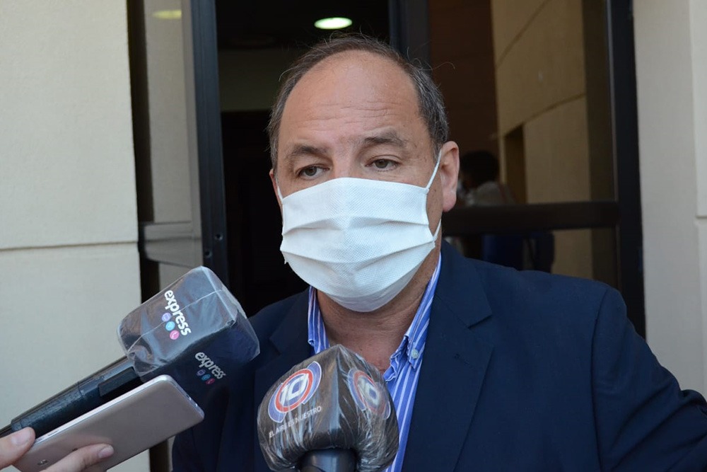 «No vamos a volver a un aislamiento social total», indicó Villada