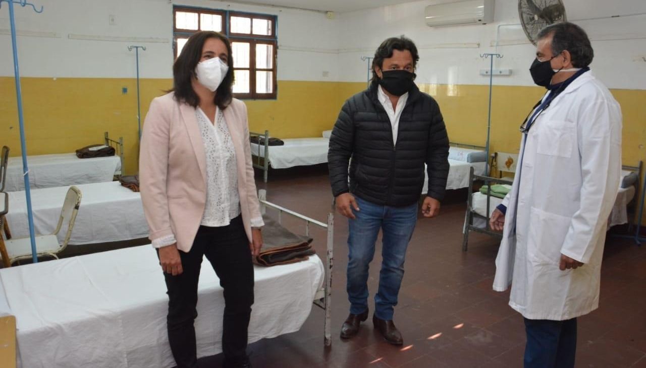 Sáenz recorrió en Orán instalaciones para atender enfermos con COVID-19