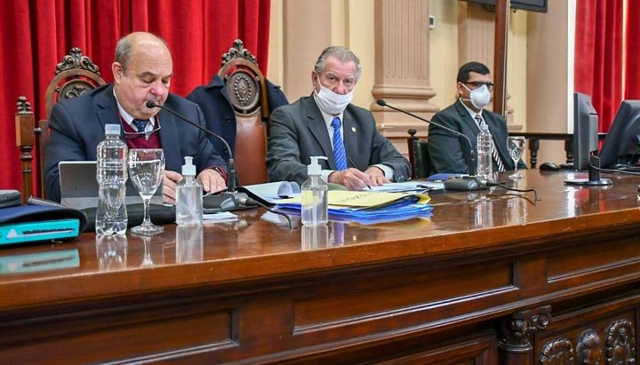 Tras la polémica en Diputados, el Senado le pidió al COE testeos para personal de Salud y Seguridad