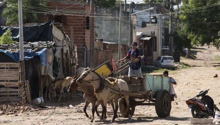 La pobreza alcanza al 40,9% de los argentinos y afecta a 18,5 millones de personas