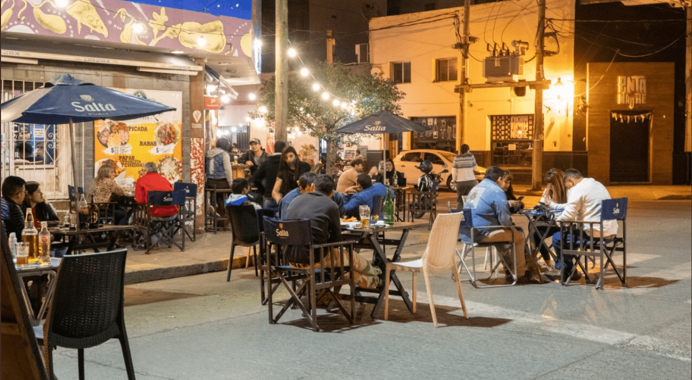 Se impone el sello “Salta, ciudad responsable” en el corredor gastronómico de Plaza Alvarado