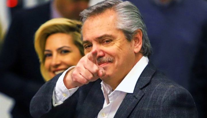 Encuesta: cayó más del 25% la imagen del Presidente por el manejo de la pandemia