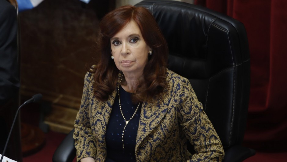Cristina dijo que Alberto no es un títere, pero criticó «los funcionarios que no funcionan»