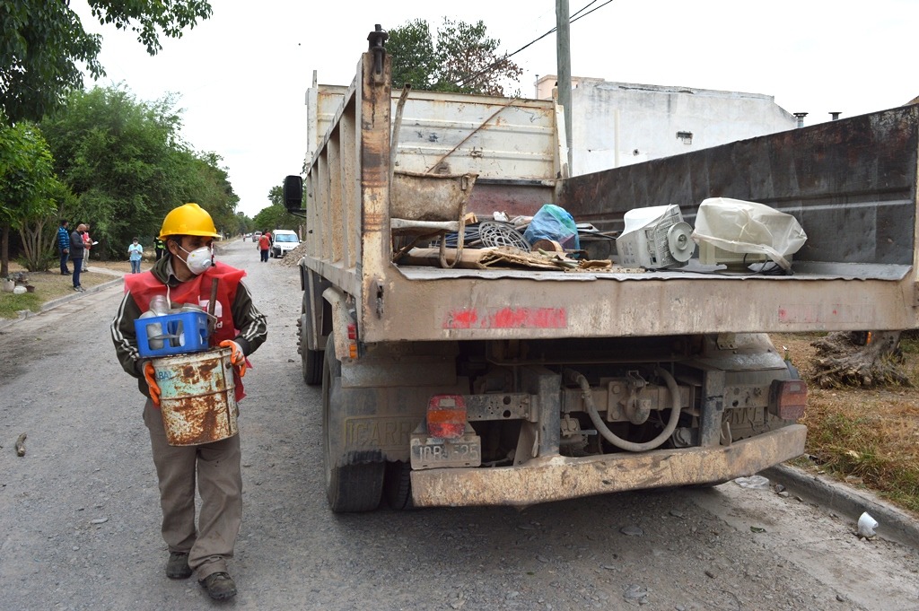 Dengue: comenzó el operativo de descacharrado