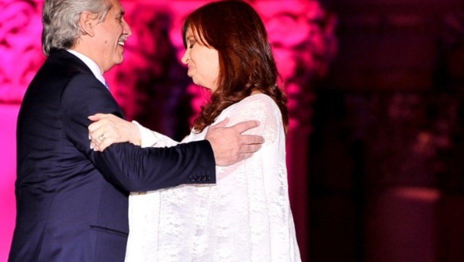 Cristina muestra que es ella, y no Fernández, quien manda – Por: Ricardo Roa