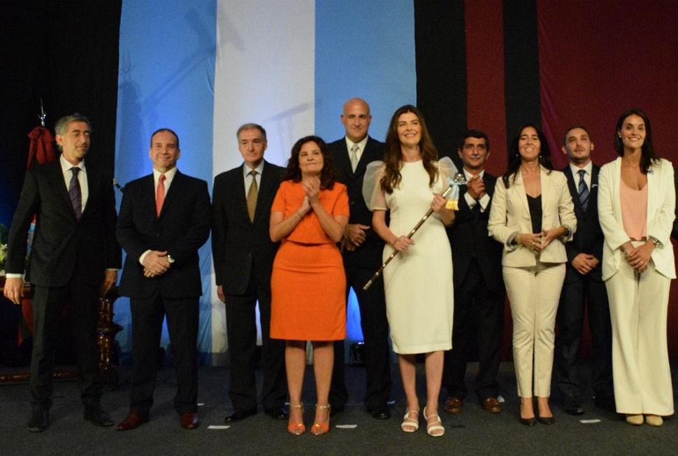 Cuáles son los sueldos de los funcionarios municipales