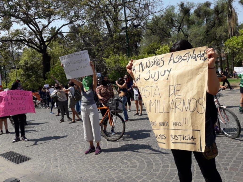 “Nos están matando”: manifestaron las salteñas en las calles de la ciudad