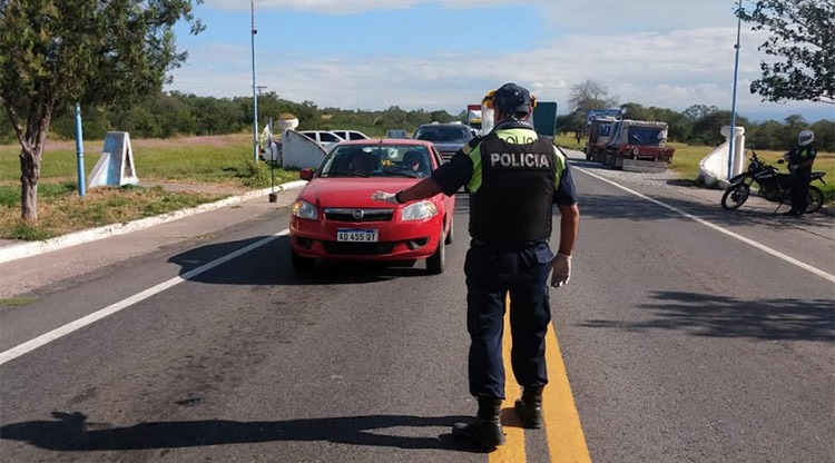 Análisis «7 PM» – Insólito: Los oranenses debieron ir a la Justicia para poder circular por Salta…
