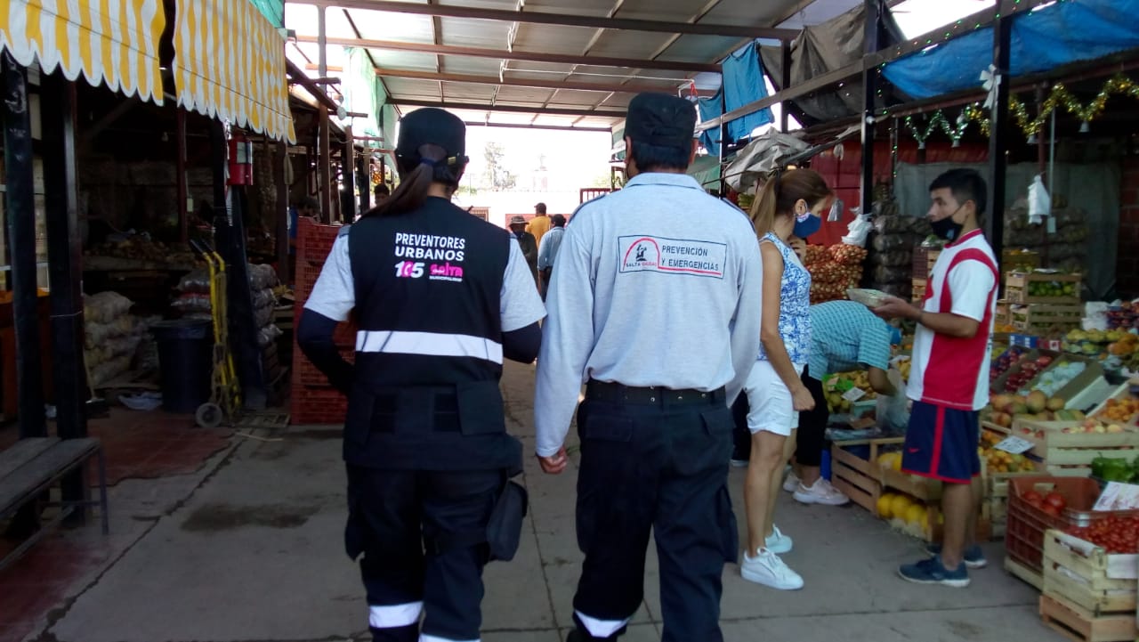Controles de protocolos Covid en ferias y comercios