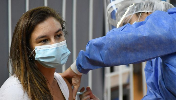 Alberto Fernández: «Los grupos de riesgo deben estar vacunados en marzo»