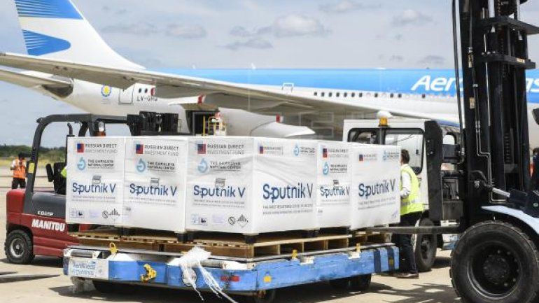 Argentina recibiría otro millón de vacunas Sputnik V