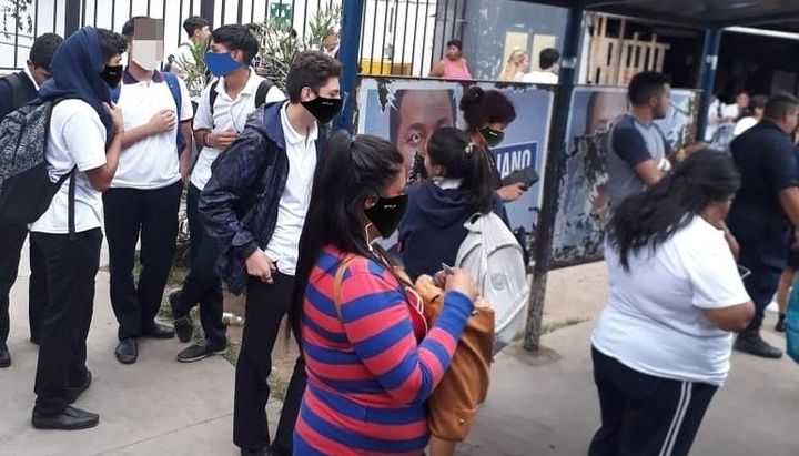 Saeta advirtió sobre un uso desmedido del Pase Libre Estudiantil