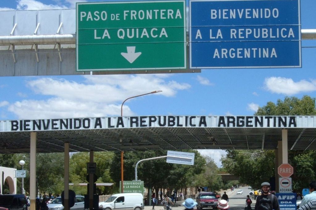 El Presidente prepara restricciones al turismo y fuertes controles sanitarios para aplacar la segunda ola del COVID-19