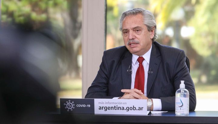 Fernández: «Estarán entrando vacunas suficientes en la segunda mitad de abril para acelerar el ritmo»