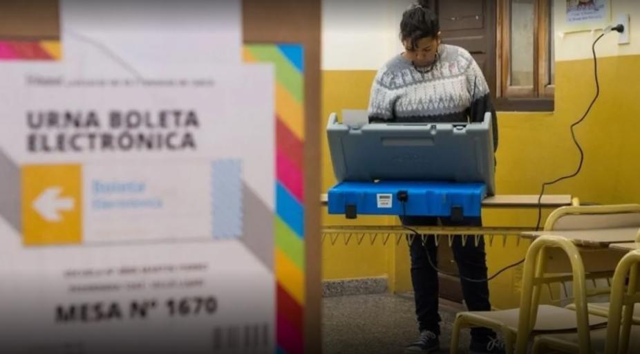 Análisis «7 PM»: Suspendida las elecciones provinciales, ¿Cuál es la mejor fecha para hacerlas?…