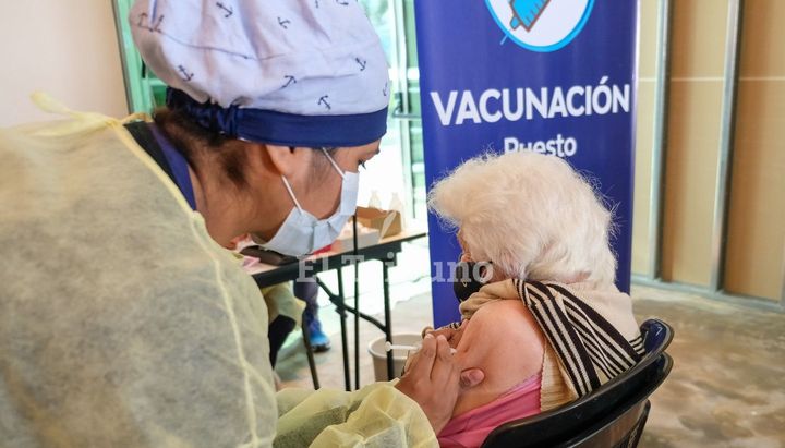 Salta recibirá 28.800 vacunas de Astrazeneca en las próximas horas