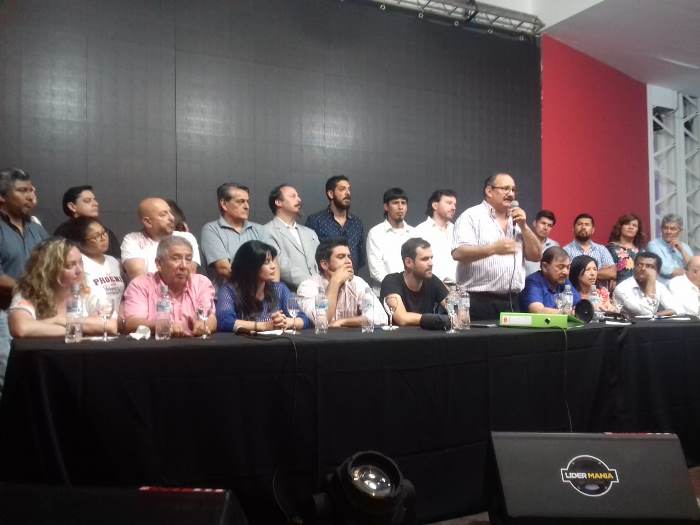 Análisis «7 PM»: Problemas en el armado de algunos frentes electorales…