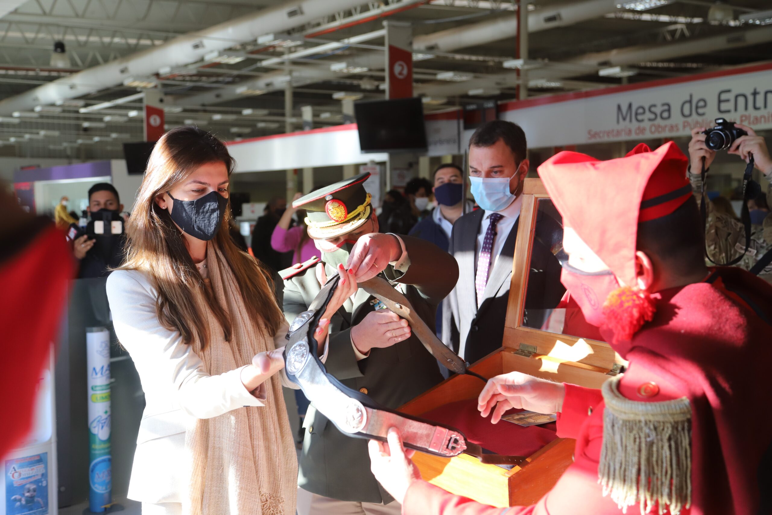 El pretal del General Güemes fue exhibido en el Centro Cívico Municipal