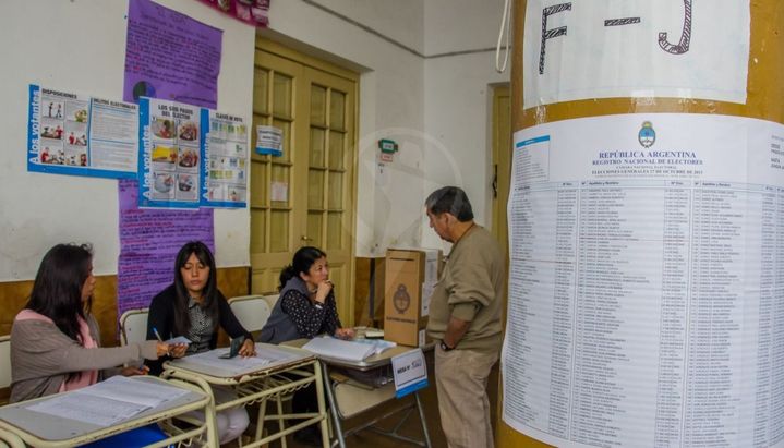 Agitada búsqueda de consensos para precandidatos nacionales