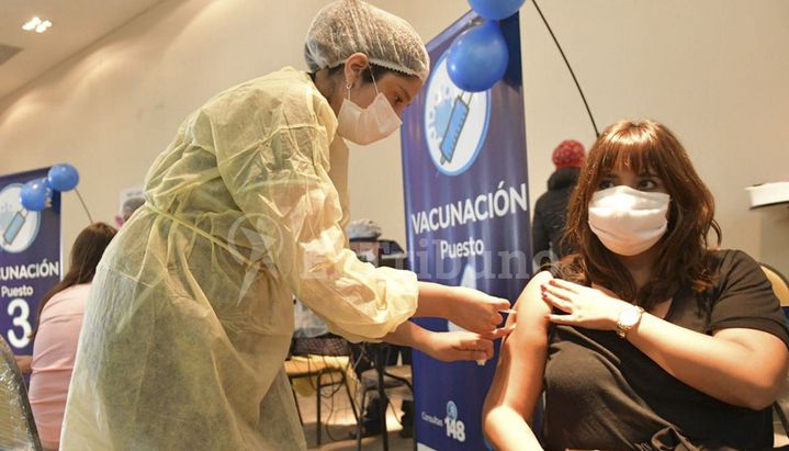 Salta: colocan dosis de refuerzo para los mayores de 50 años