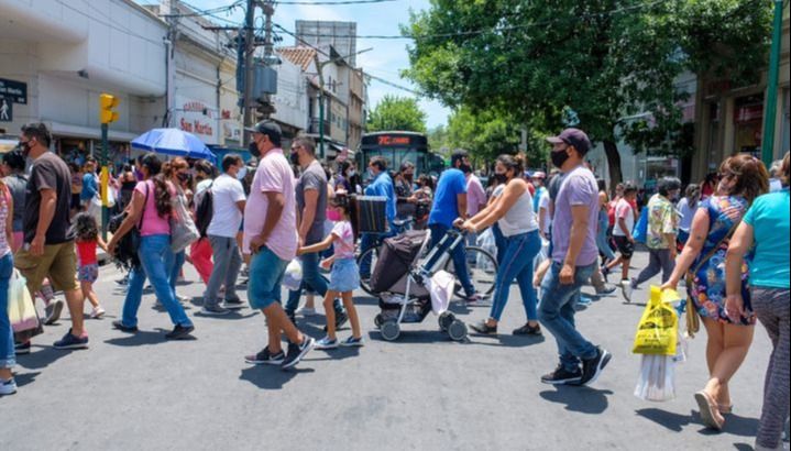 Siguen los contagios de Covid-19 en Salta. Este jueves fueron 52