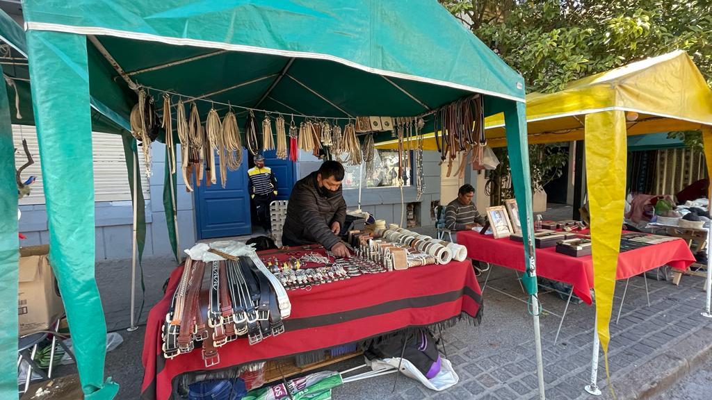 Artesanos ofrecerán sus productos en la Feria de Navidad de plaza Güemes