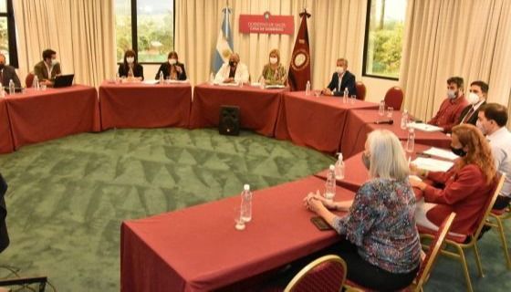 Coronavirus en Salta: el COE elimina las restricciones de aforos y extiende las medidas hasta el 2 de mayo. VIDEO