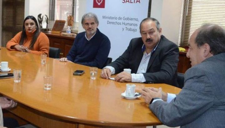 Dirigentes políticos rechazan eliminar las PASO en Salta
