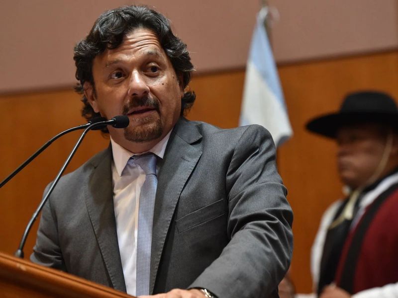 El gobernador Sáenz reiteró el reclamo por un reparto equitativo de subsidios en el transporte