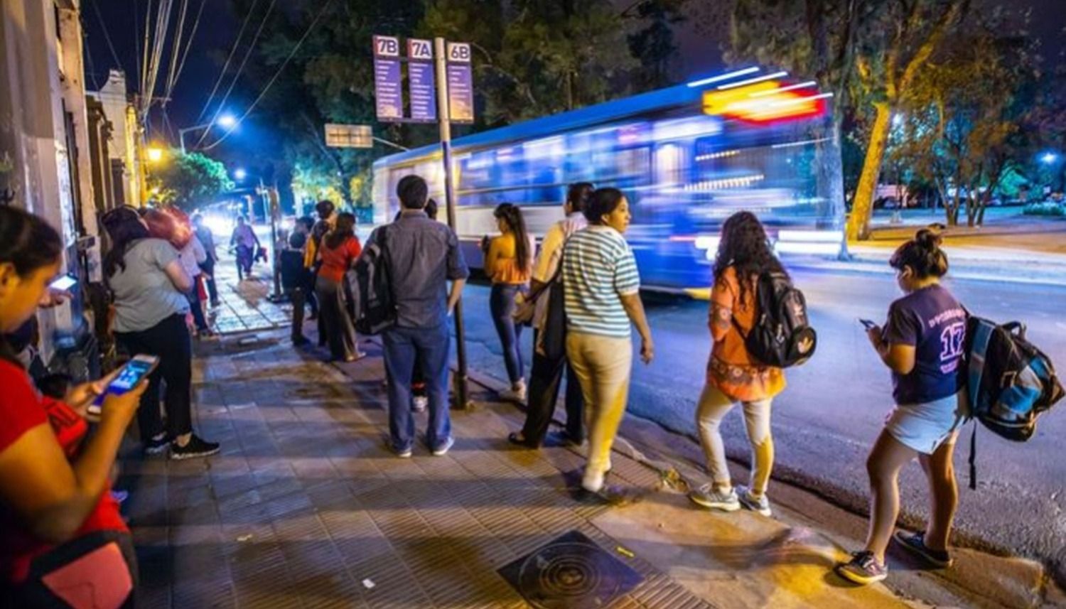 UTA: el paro de transporte en Salta por 72 horas se define este lunes a la tarde