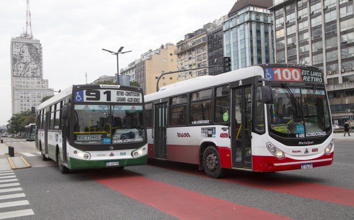 Colectivos: en AMBA se duplicaron los subsidios en un año y cada uno recibe $1,4 millones por mes