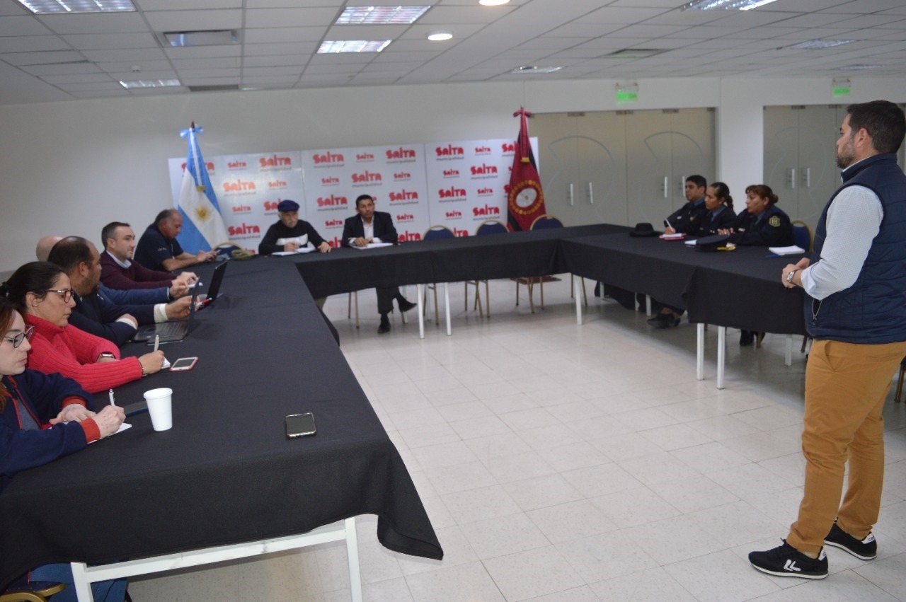 Articulan acciones para recibir a los turistas en la ciudad de Salta. VIDEO