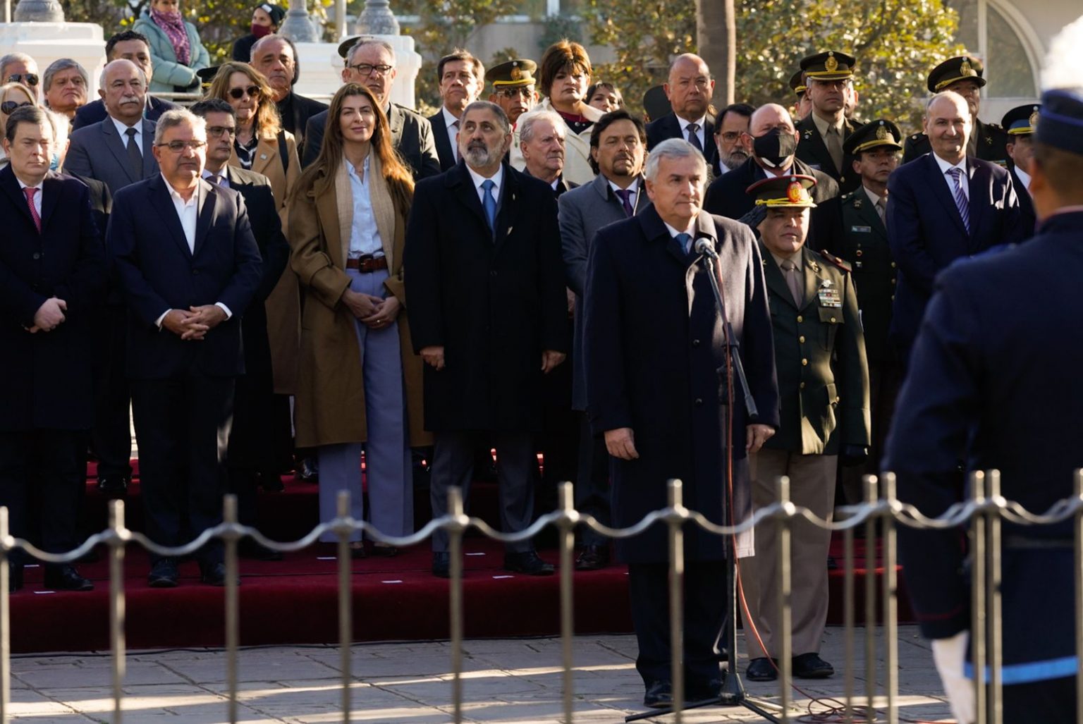 Gustavo Sáenz y Bettina Romero acompañaron al pueblo jujeño en los actos por el Éxodo