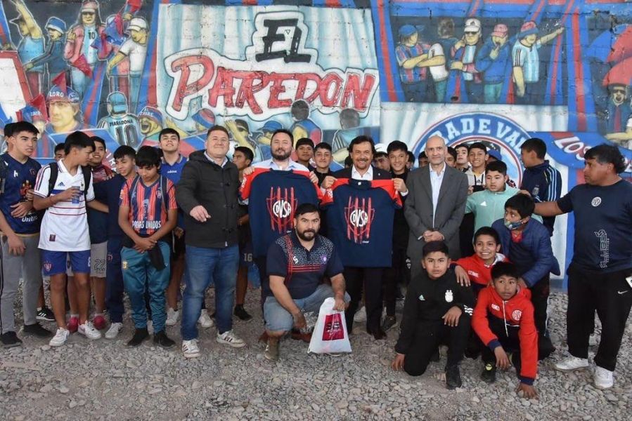 Sáenz: “Estamos creando una red de contención social y deportiva para los chicos de Salta”. VIDEO