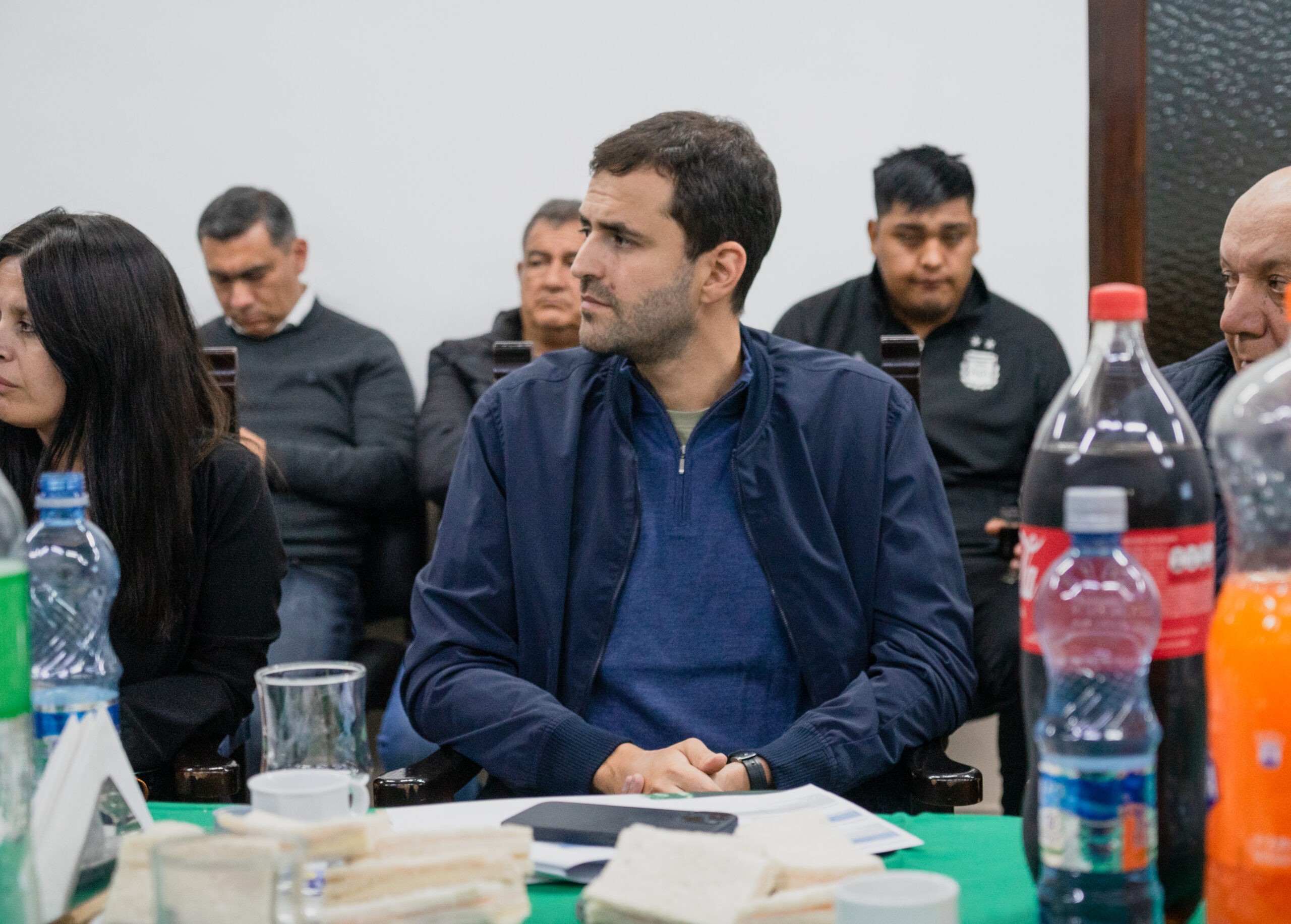 Emiliano Estrada y sus pares del Congreso se reunieron con productores tabacaleros salteños