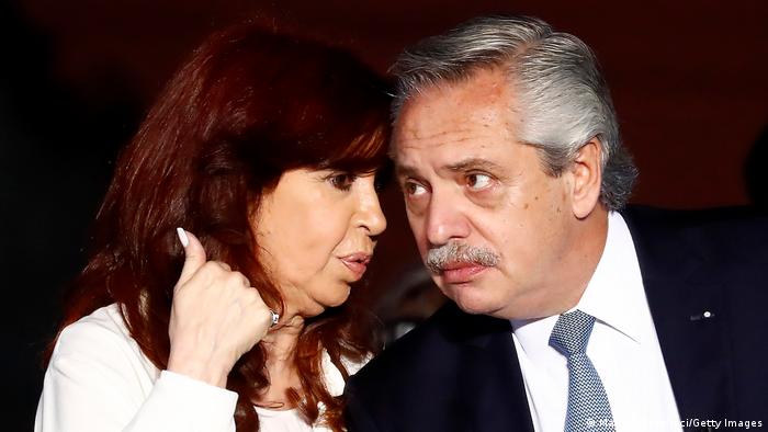 Análisis «7 PM»: Ministros y gobernadores se alejan de Alberto y Cristina…