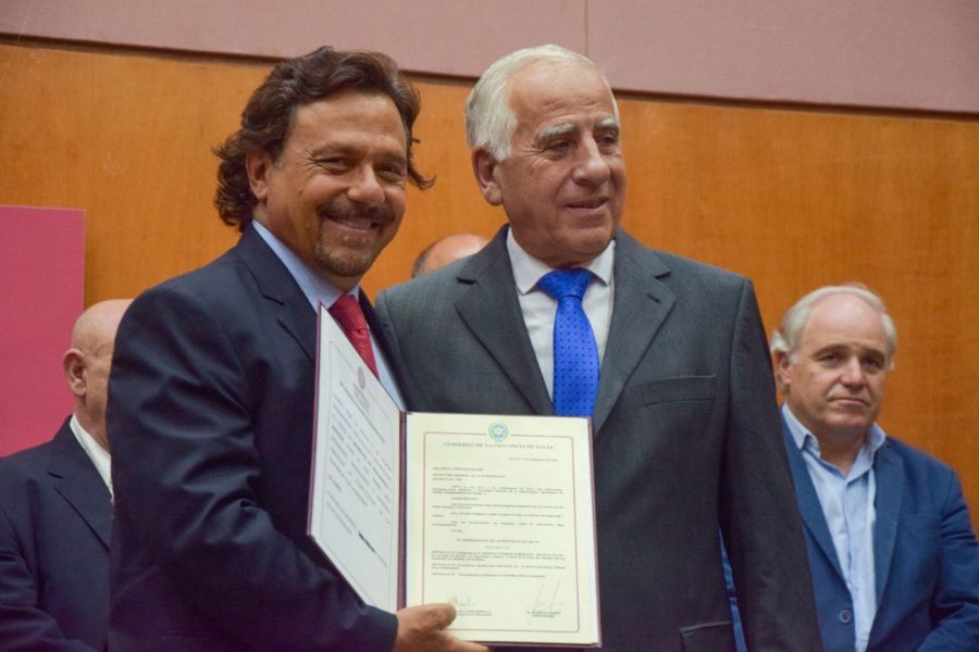 El gobernador Sáenz tomó juramento al nuevo ministro de Seguridad y Justicia, Marcelo Domínguez. VIDEO