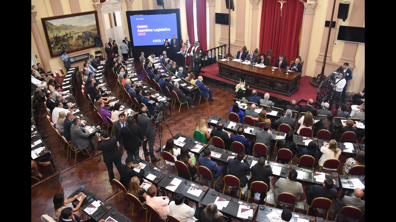 Nueva sesión de la Cámara de Diputados de la Provincia